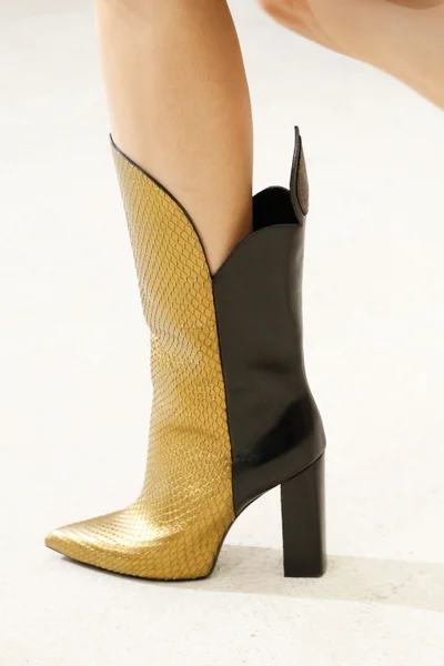 Look 91